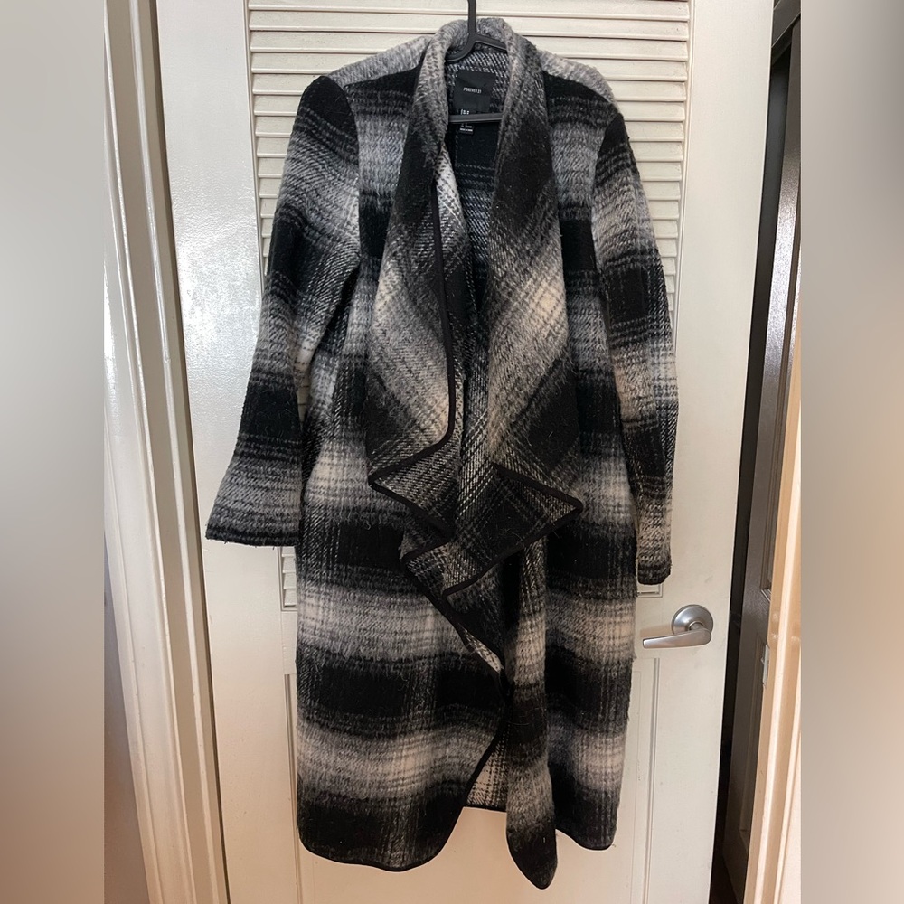 Forever 21 Plaid Cardigan Coat in Size Medium